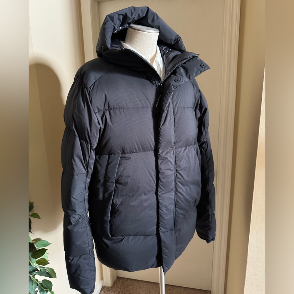 Canada Goose Armstrong Hoodie jacket - Picture 7 of 9